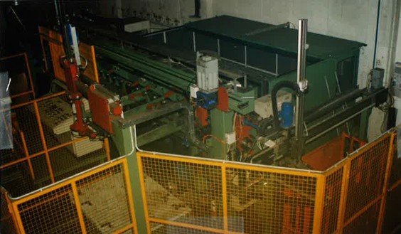 Impianto per la produzione di telai di ponteggi foto 3